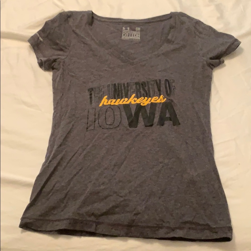 Iowa Hawkeyes Under Armour shirt